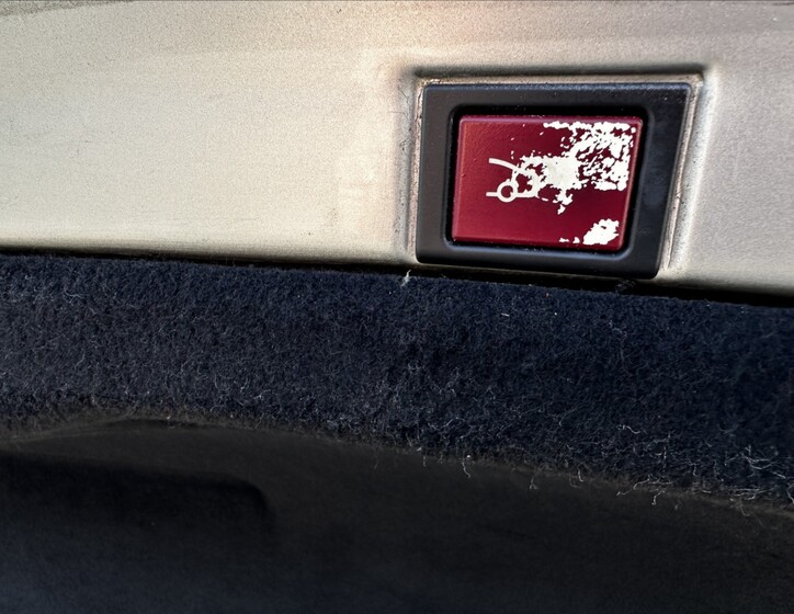 Peugeot 607 19