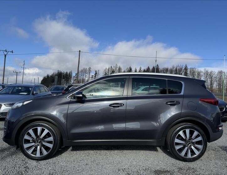 KIA Sportage 4