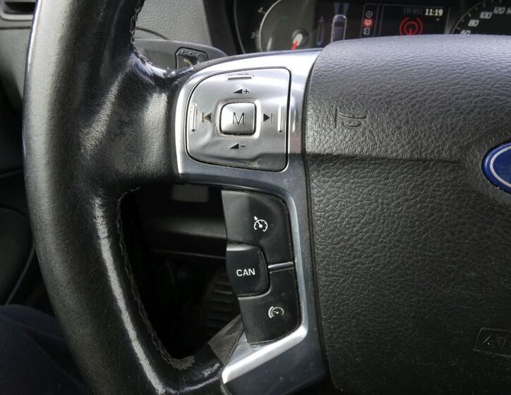 Ford Galaxy 30