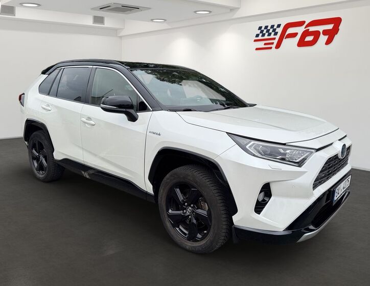 Toyota RAV4 2