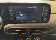 Hyundai i10 15
