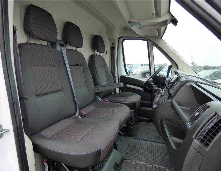 Peugeot Boxer 52