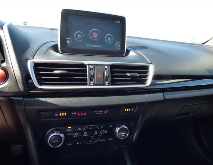 Mazda 3 21