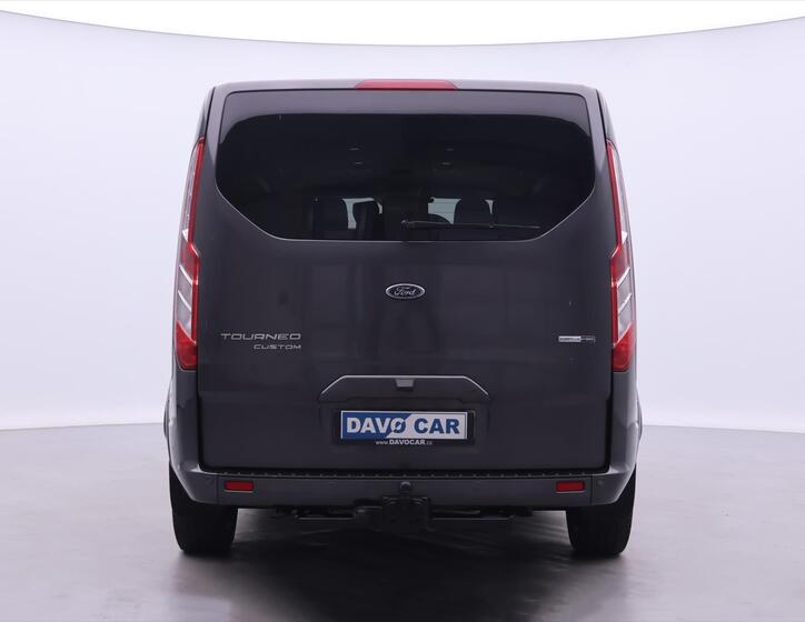 Ford Tourneo Custom 6