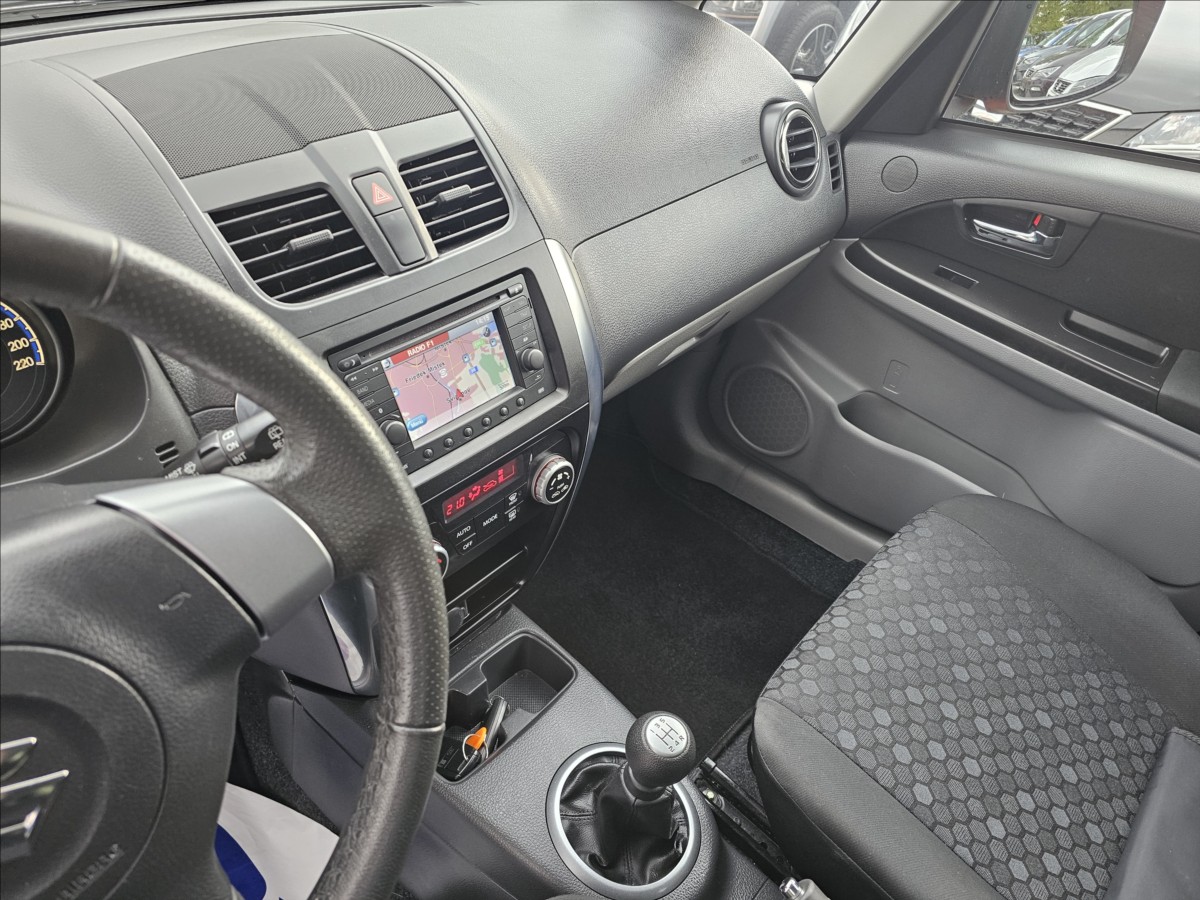 Suzuki SX4