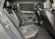 Volkswagen Passat 13