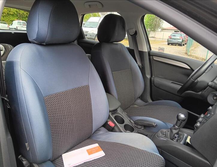Citroën C4 8