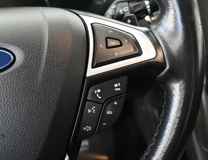 Ford Mondeo 18
