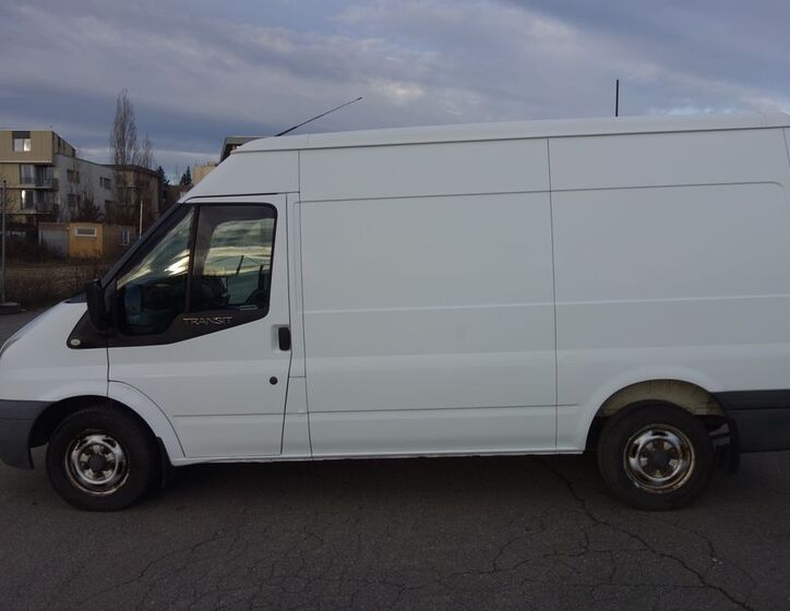 Ford Transit 13