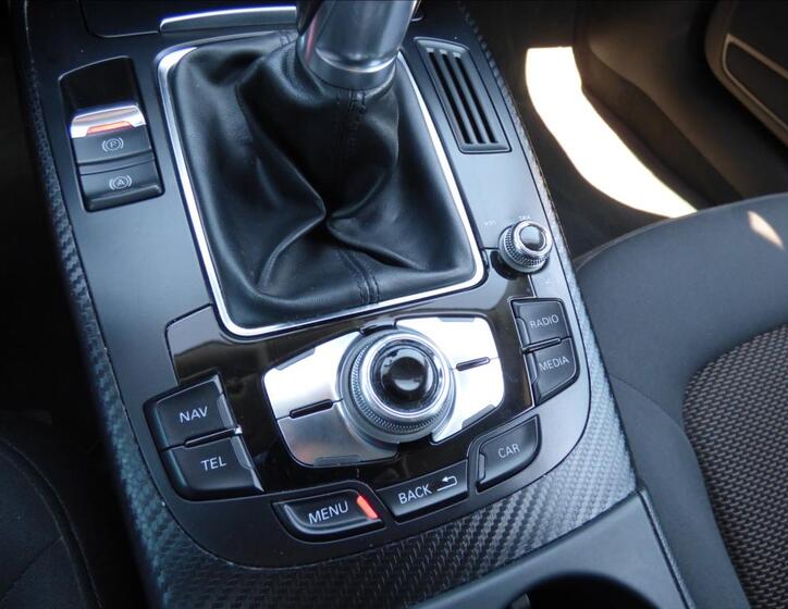Audi A4 Allroad 38