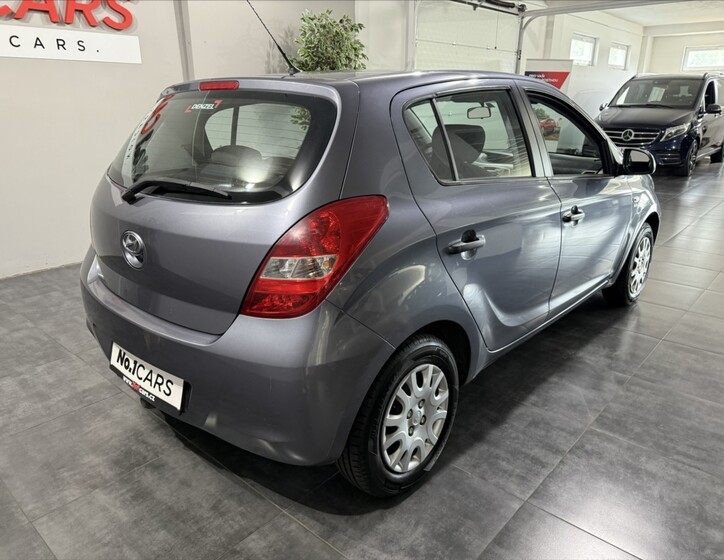 Hyundai i20 5