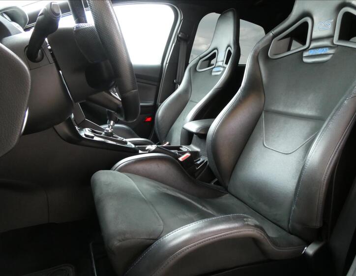 Ford Focus 34