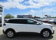 Peugeot 5008 8
