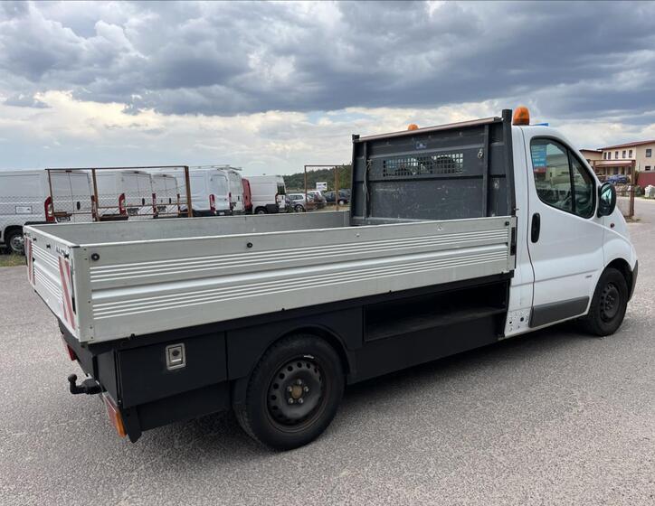 Opel Vivaro 5