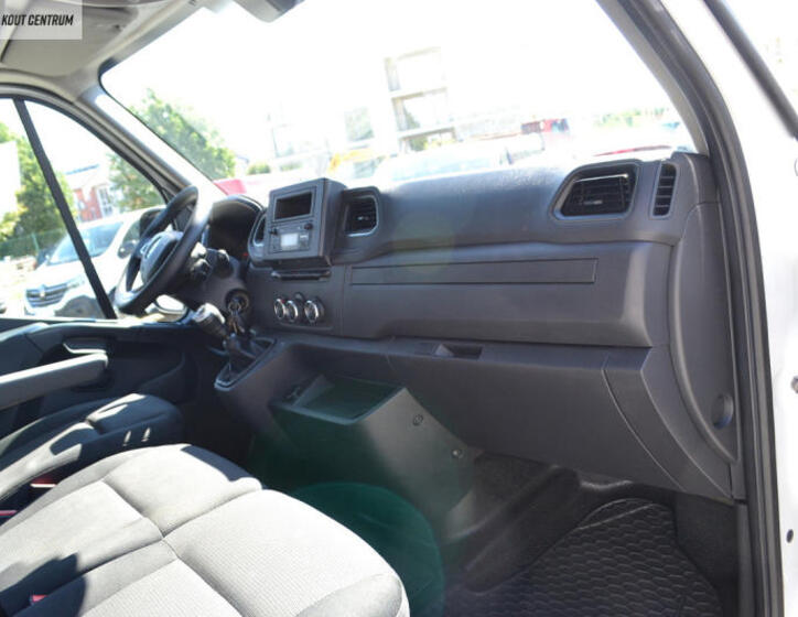 Renault Master 13