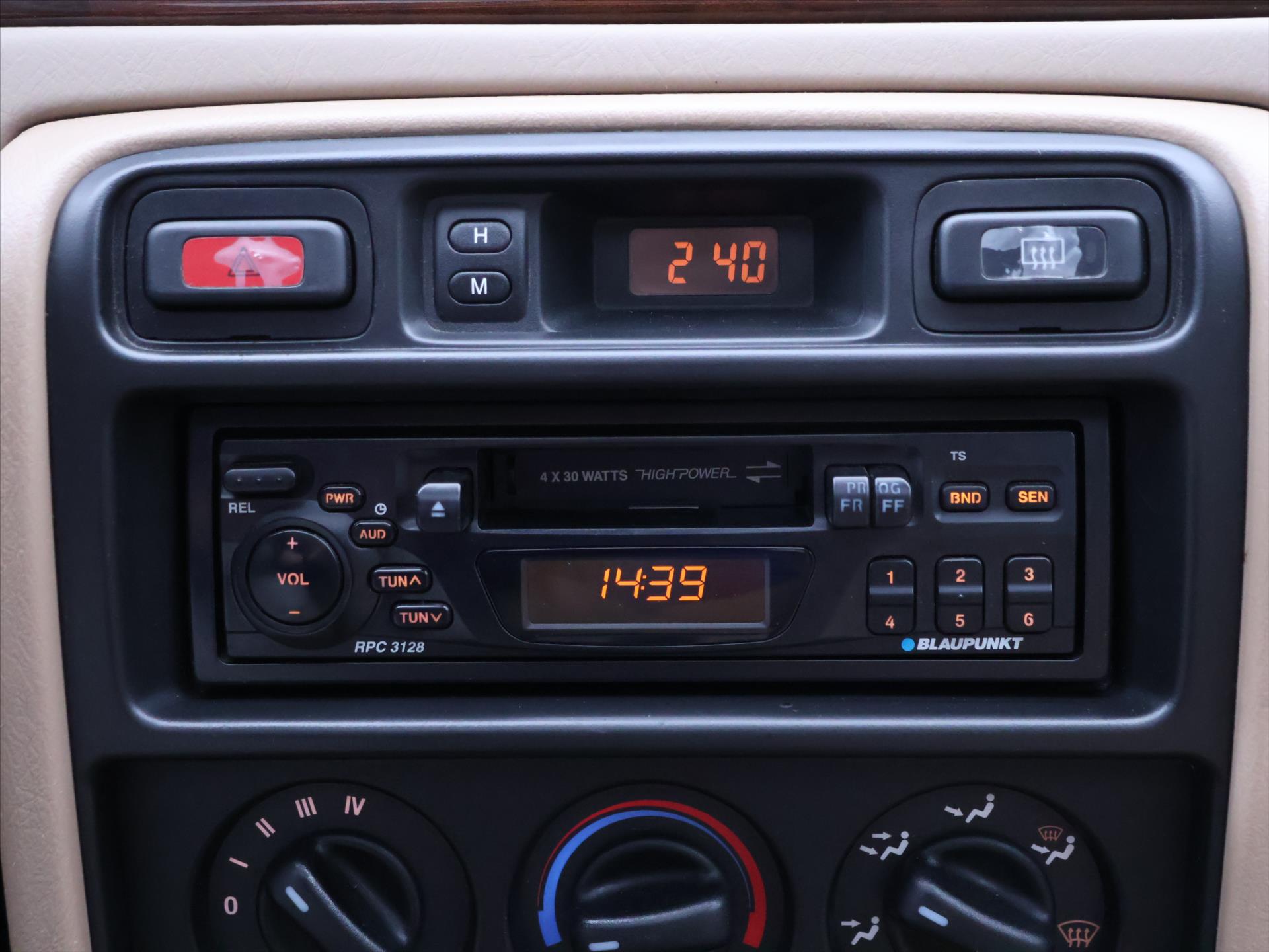 Rover 400