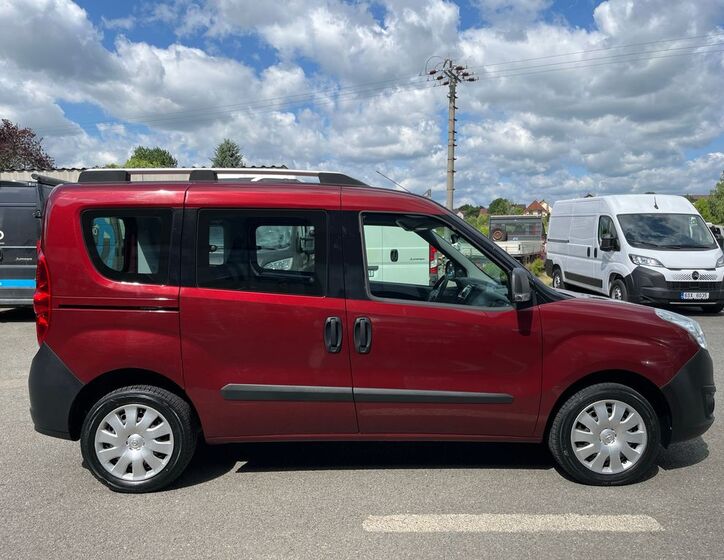 Opel Combo 13