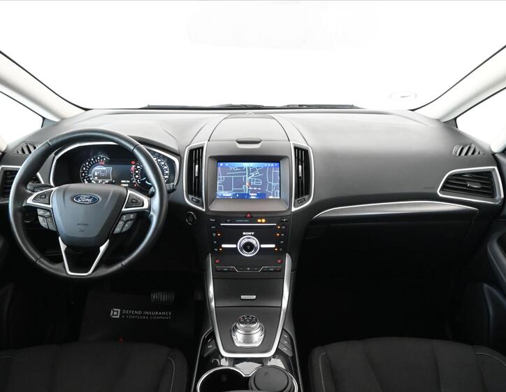 Ford S-MAX 12