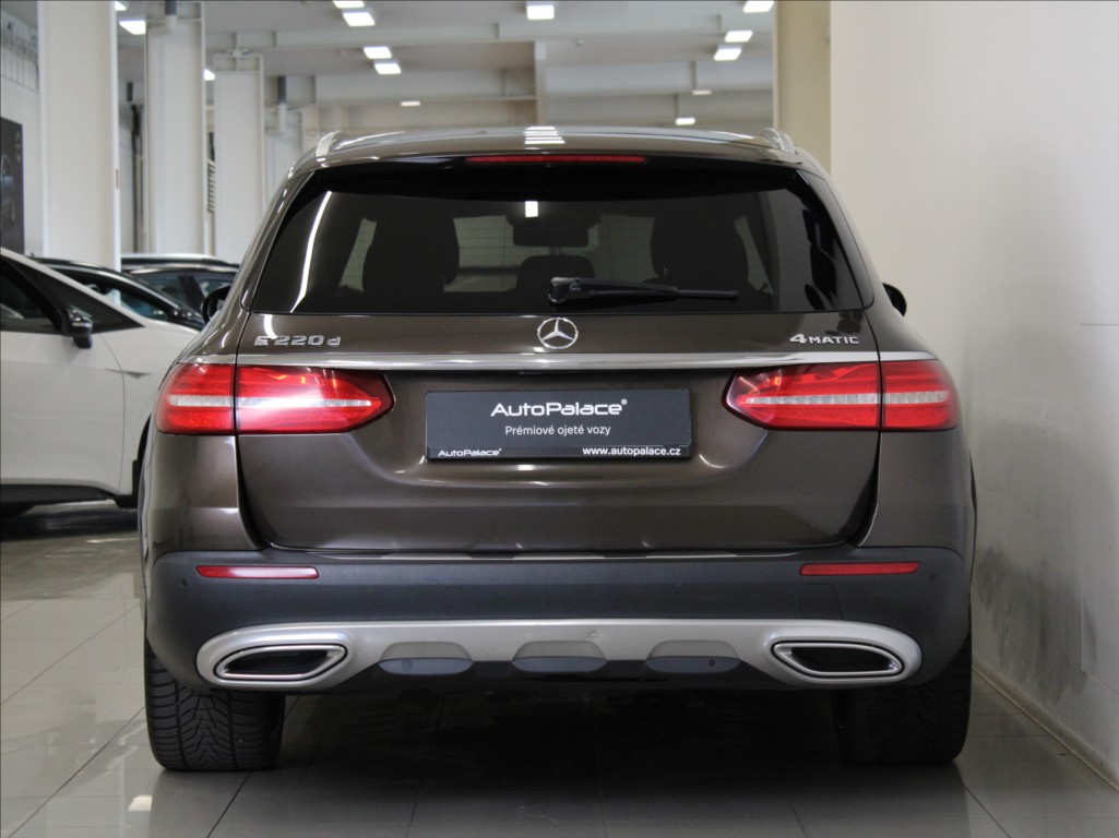 Mercedes-Benz Třídy E