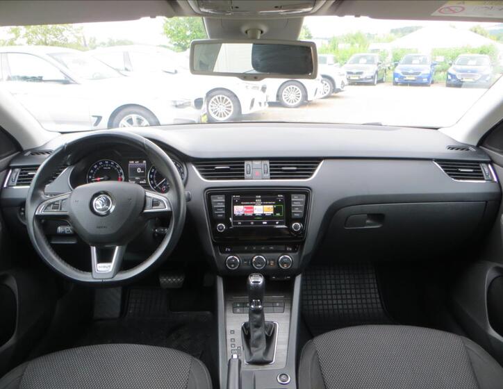 Škoda Octavia 24