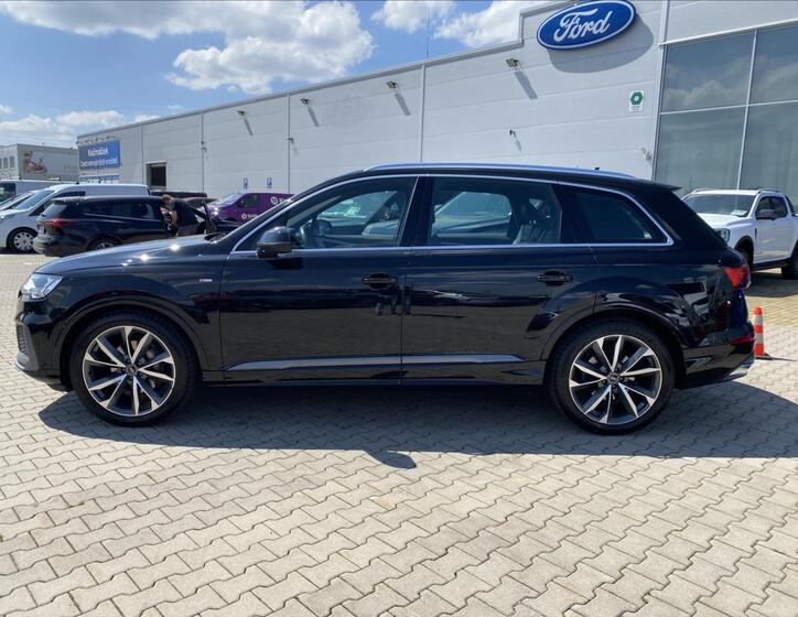 Audi Q7 2