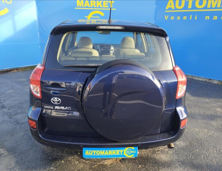Toyota RAV4 5