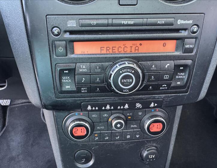 Nissan Qashqai 40
