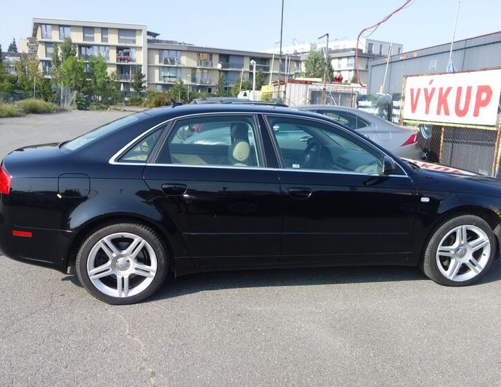 Audi A4 18