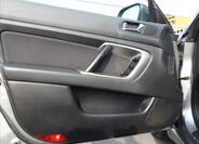 Subaru Legacy 11