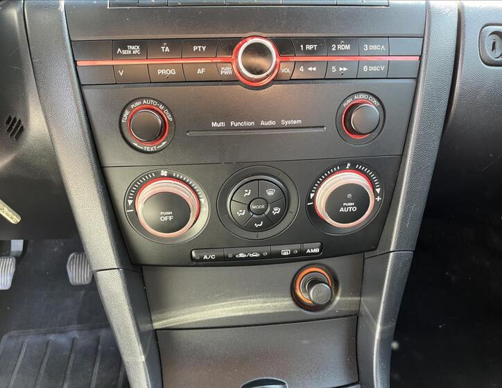 Mazda 3 16
