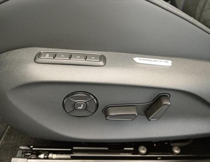 Volkswagen Passat 12