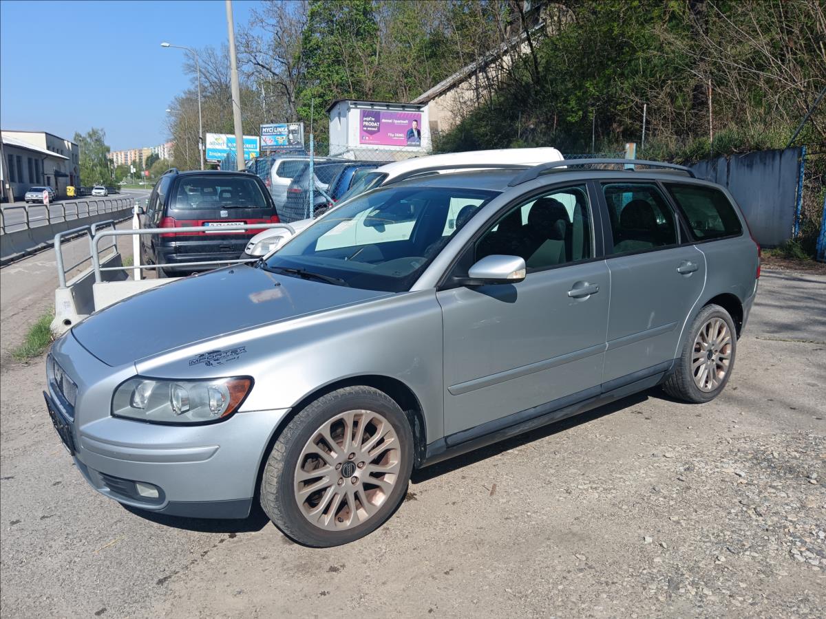 Volvo V50