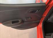 Hyundai i10 12