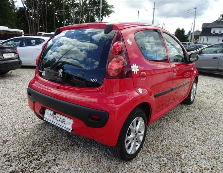 Peugeot 107 7