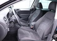 Volkswagen Golf 10