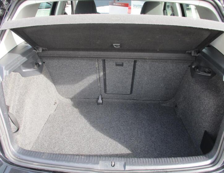 Volkswagen Golf 13