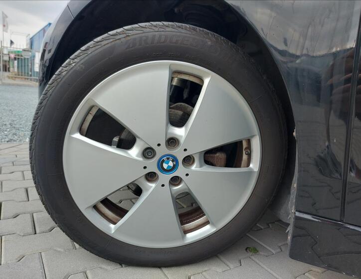 BMW i3 36
