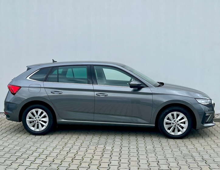 Škoda Scala 9