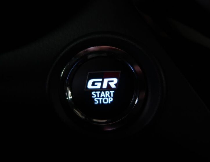 Toyota C-HR 30