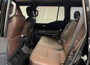 Toyota Land Cruiser 8