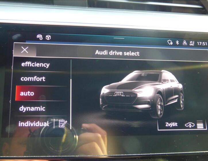 Audi e-tron 37