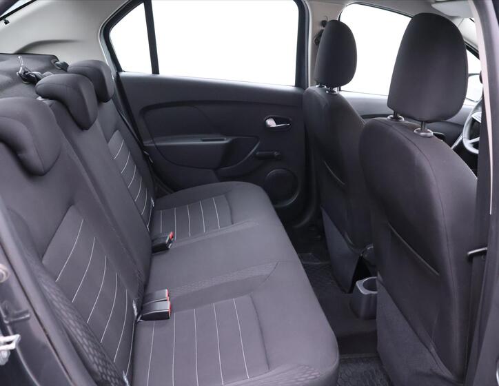Dacia Logan 11