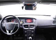 Volvo V40 27