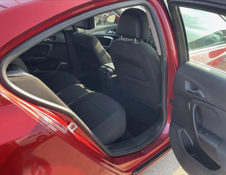 Opel Insignia 21