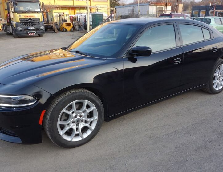 Dodge Charger 2