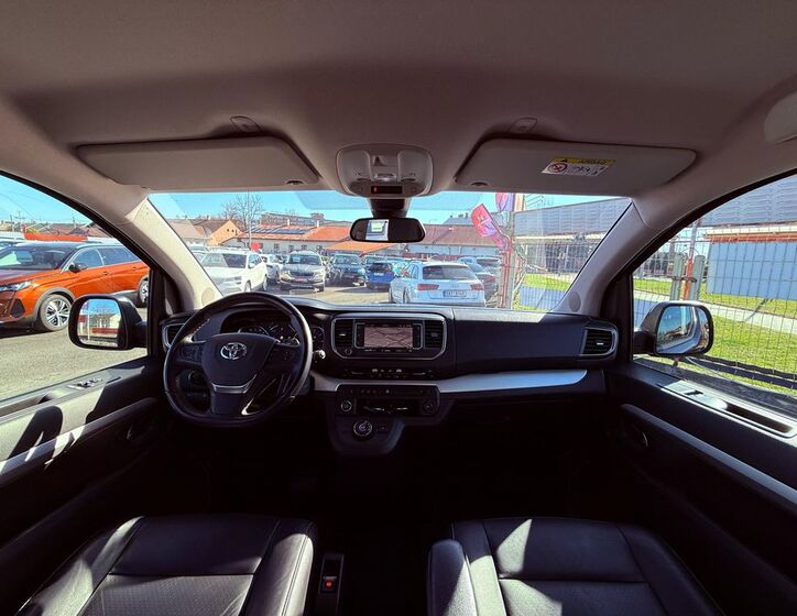 Toyota ProAce 13