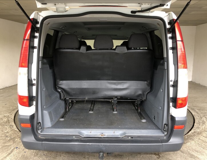 Mercedes-Benz Vito 13
