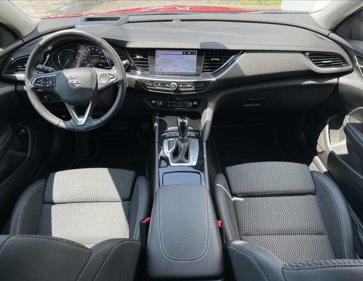 Opel Insignia 6