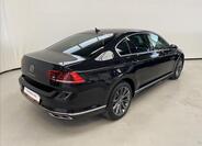 Volkswagen Passat 2