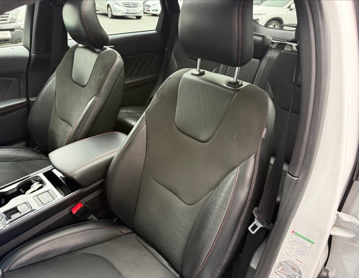 Ford Edge 11